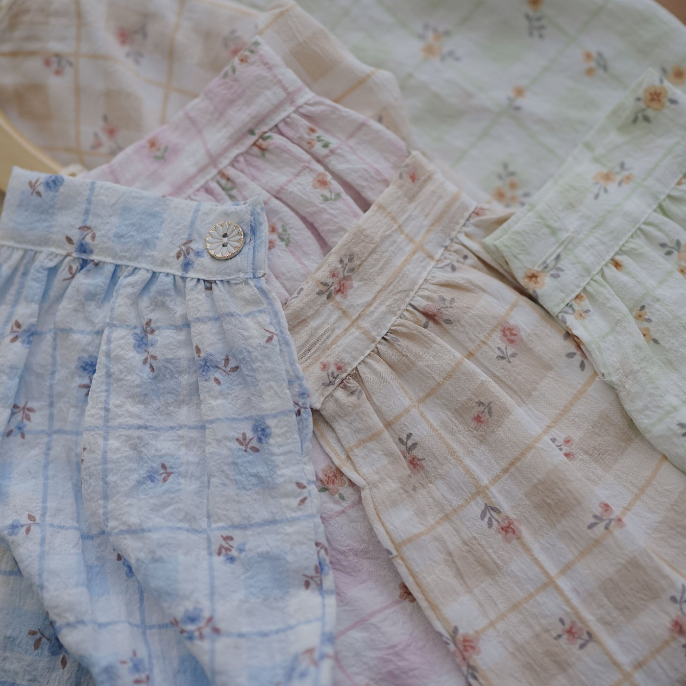 CHERRY BLOUSE ATASAN KOREA